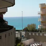 Vacanze Mare 아파트 *